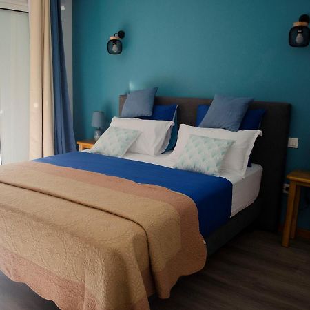 Bec Roz' Apartment Салази Екстериор снимка